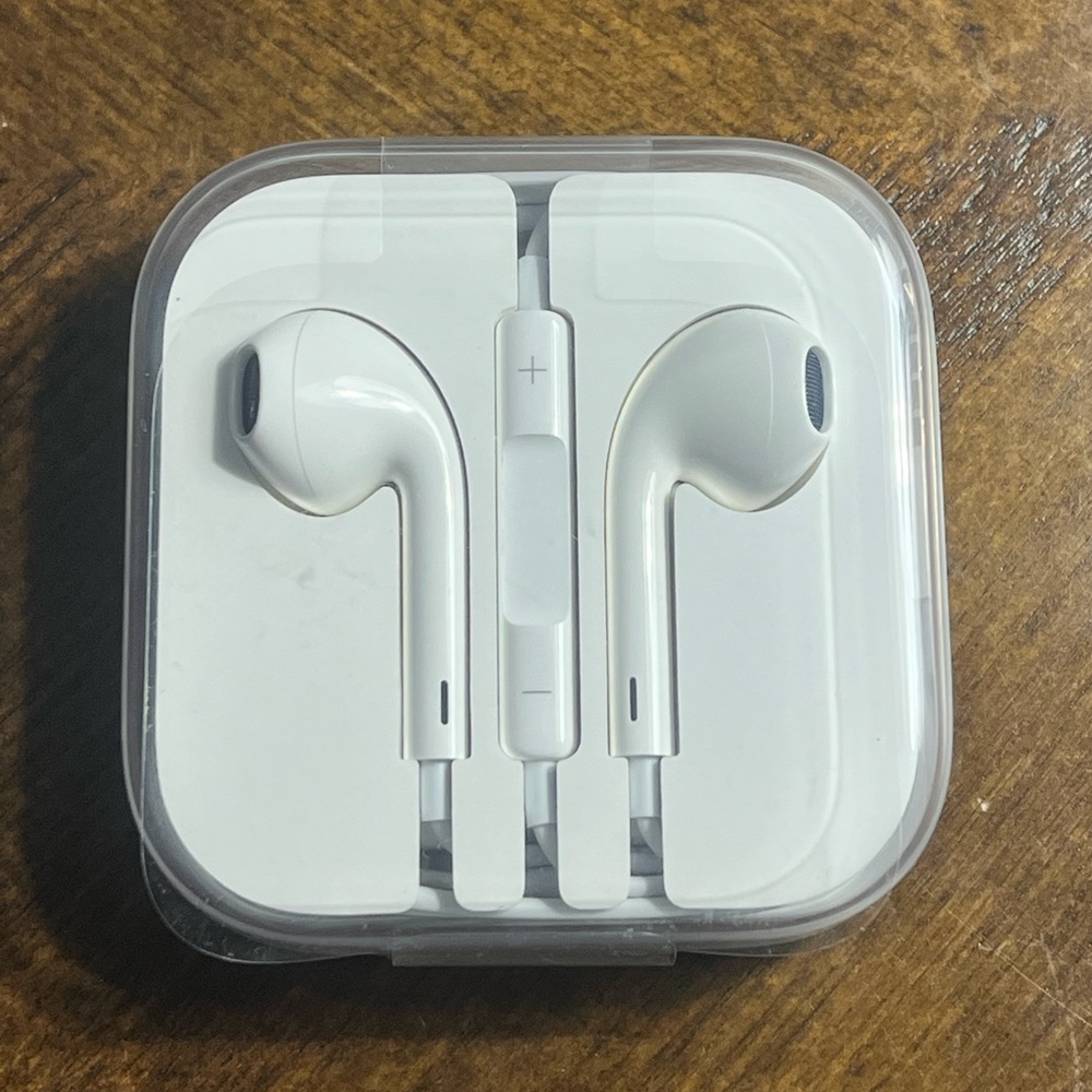 Apple EarPods Headphones